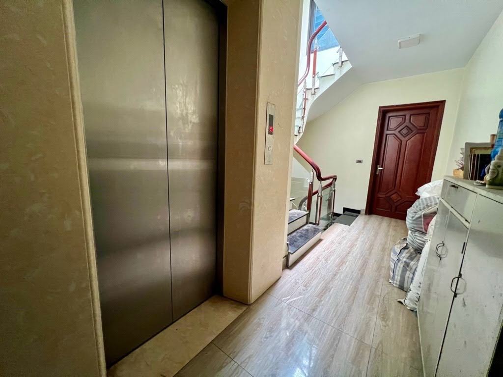 NHÀ PHÚ DIỄN 61M2x6 TẦNG - THANG MÁY - 4 LÀN Ô TÔ - KD VỈA HÈ SẦM UẤT - Ảnh 1